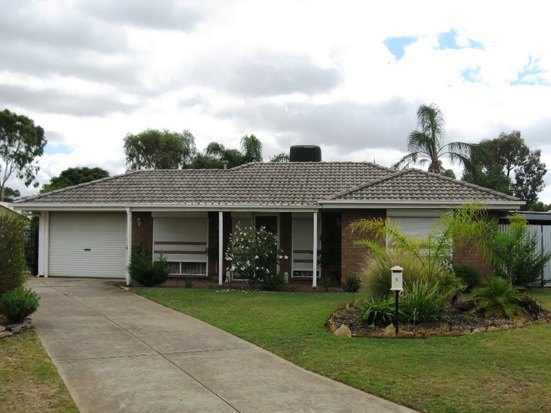 5 Zeta Crt, Parafield Gardens SA 5107