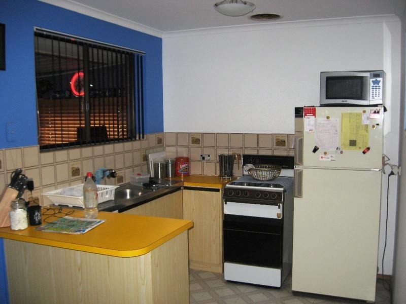 16 Dash Ave, Burton SA 5110