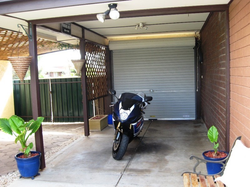 16 Dash Ave, Burton SA 5110