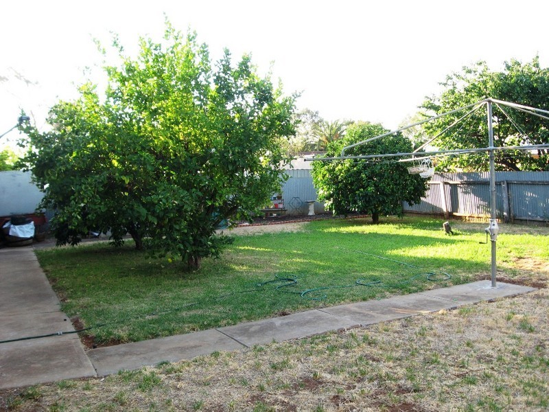 5 Cavenagh St, Elizabeth Downs SA 5113