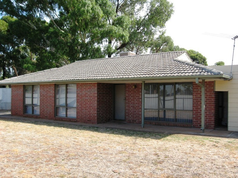 327  Salisbury Highway, Parafield Gardens SA 5107