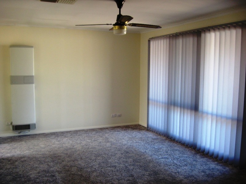 327  Salisbury Highway, Parafield Gardens SA 5107