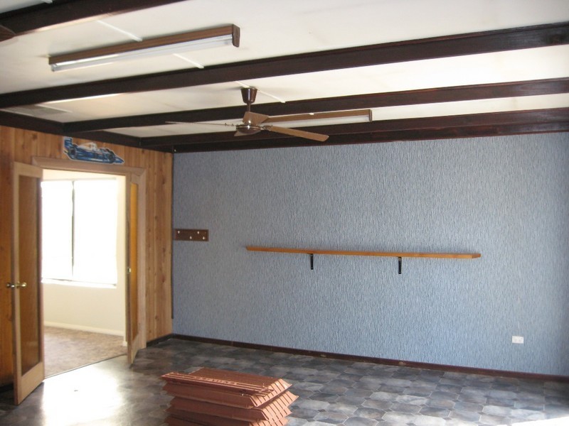 327  Salisbury Highway, Parafield Gardens SA 5107