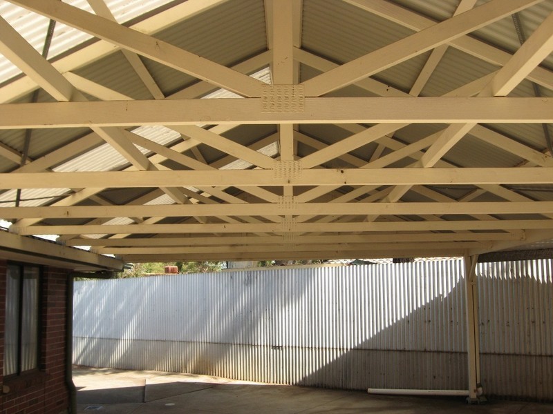 327  Salisbury Highway, Parafield Gardens SA 5107