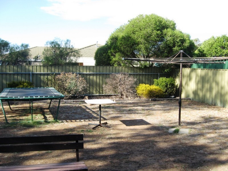 385 Burton Rd, Burton SA 5110