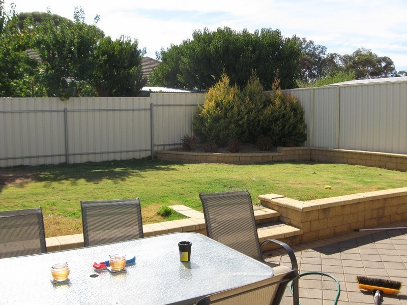 10a Garnet Drive, Salisbury East SA 5109