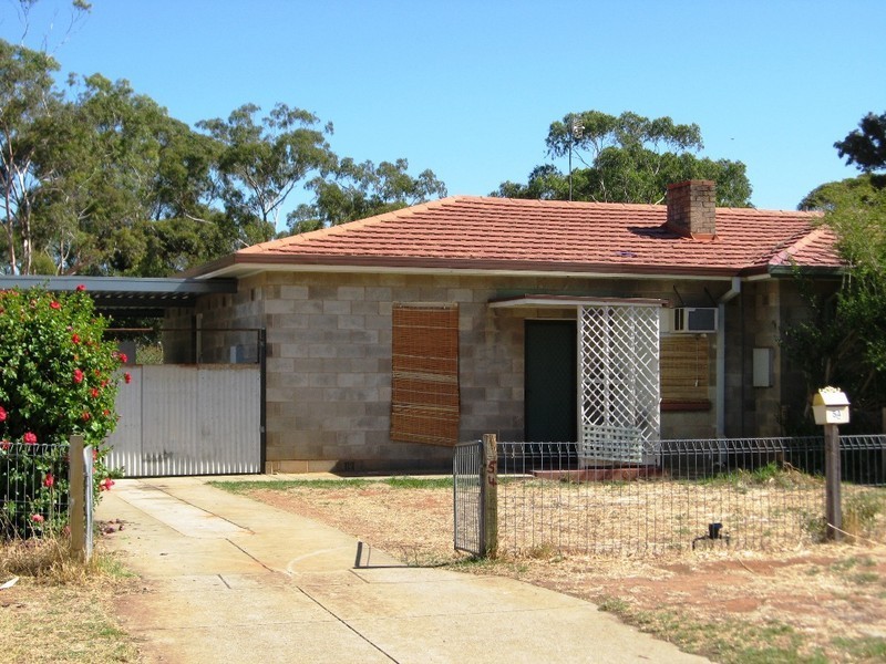 54 Hogarth Rd, Elizabeth South SA 5112