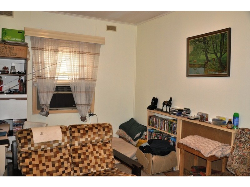 35 Manningford Rd, Elizabeth South SA 5112