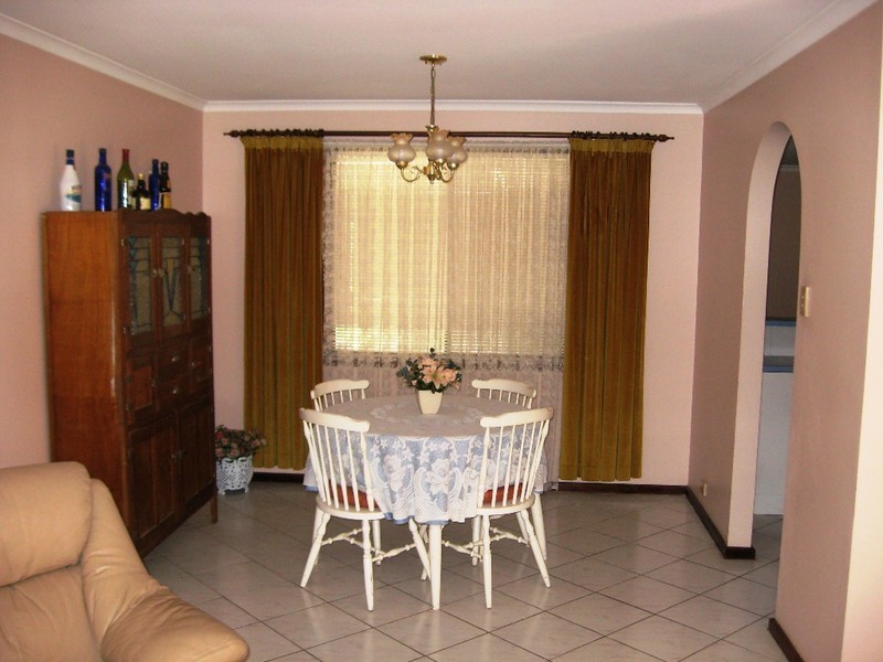 14 Santander Dr, Paralowie SA 5108