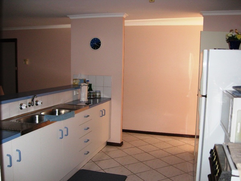 14 Santander Dr, Paralowie SA 5108