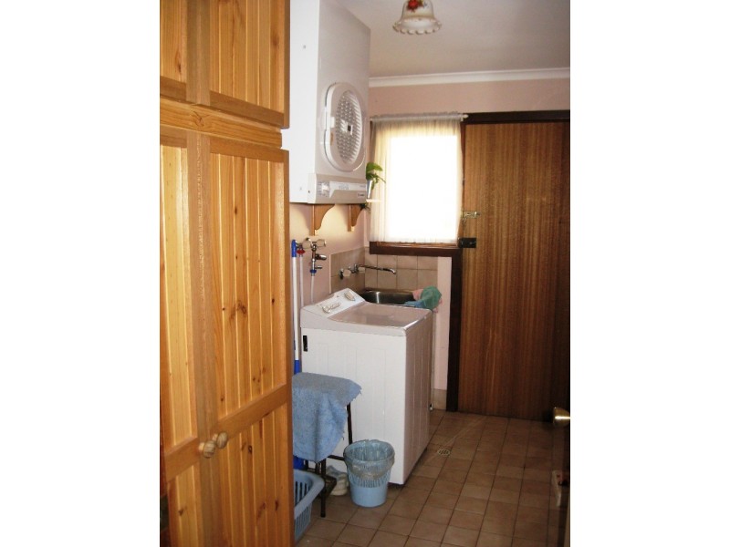 14 Santander Dr, Paralowie SA 5108