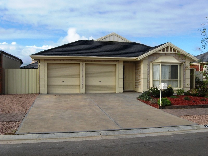 18 Edgewater Pl, Burton SA 5110