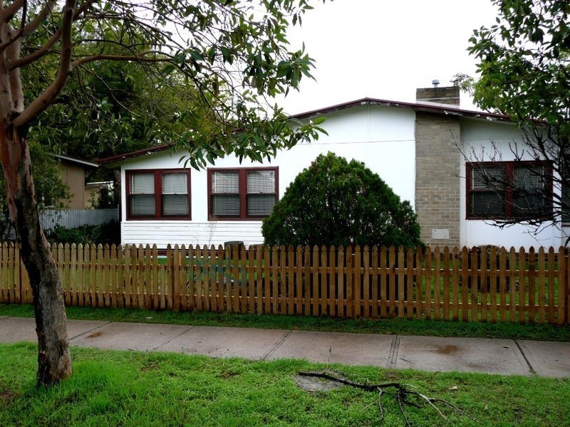 3 Thompson St, Elizabeth South SA 5112