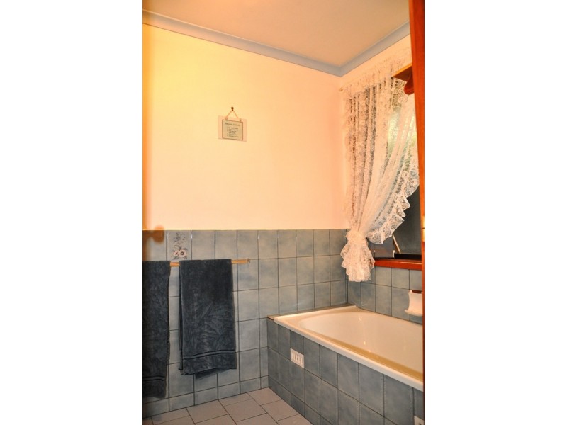 7 Stan Court, Burton SA 5110