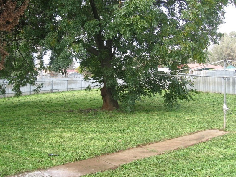 47 Jefferies Rd, Elizabeth South SA 5112