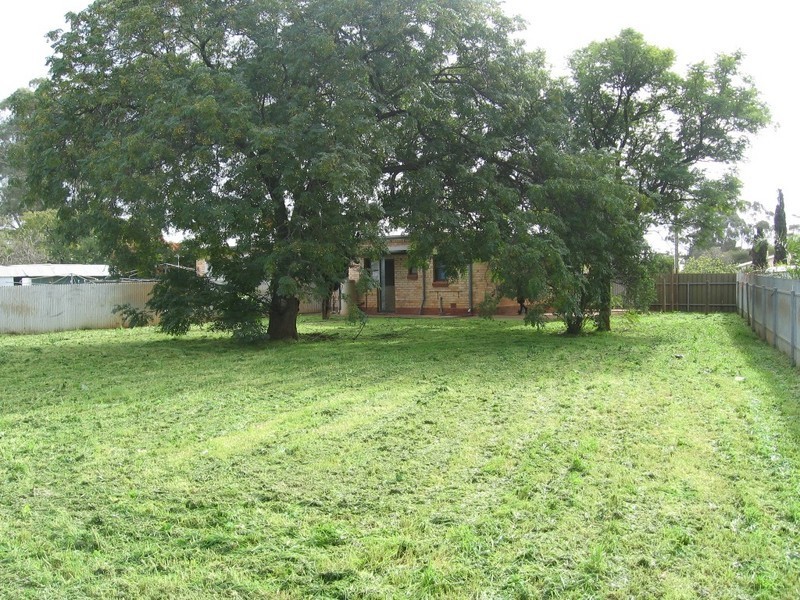 47 Jefferies Rd, Elizabeth South SA 5112