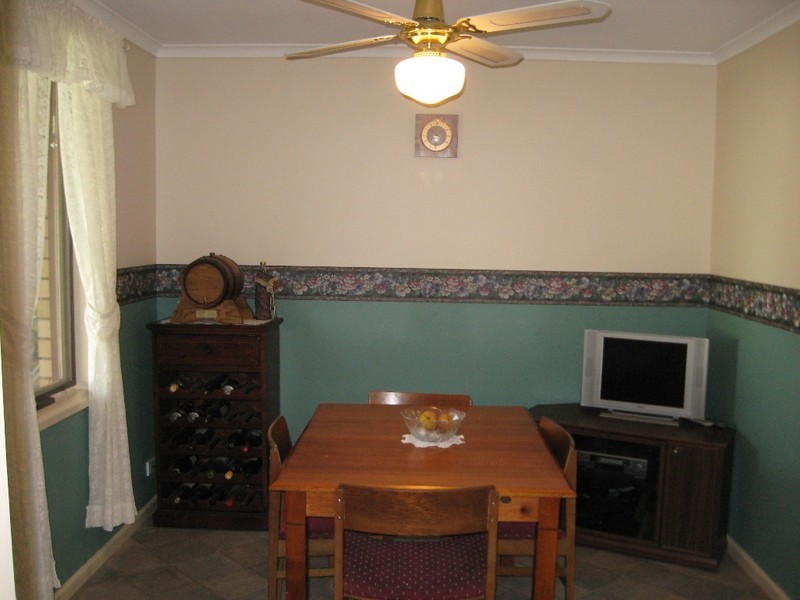 3  Gumbrae Ave, Salisbury Downs SA 5108