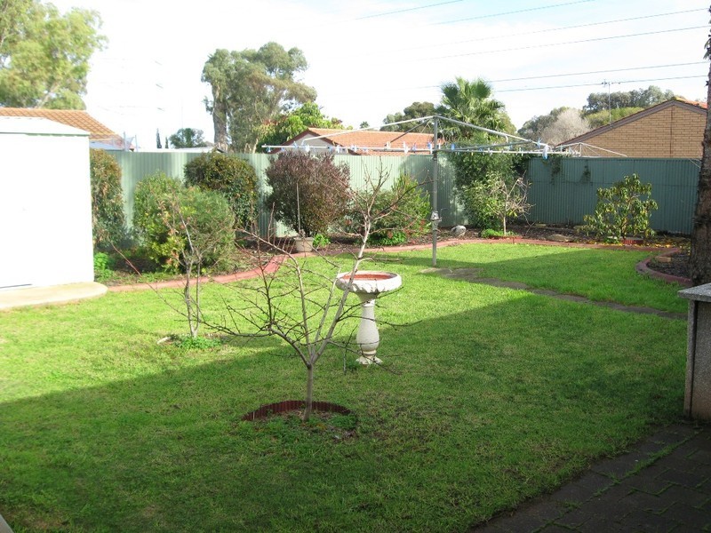 3  Gumbrae Ave, Salisbury Downs SA 5108