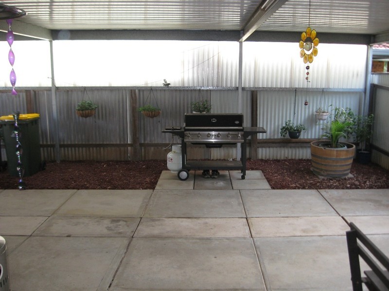 19 Trevalsa Court, Salisbury Heights SA 5109