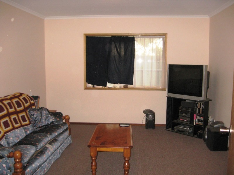 18 Pinewood Avenue, Blakeview SA 5114