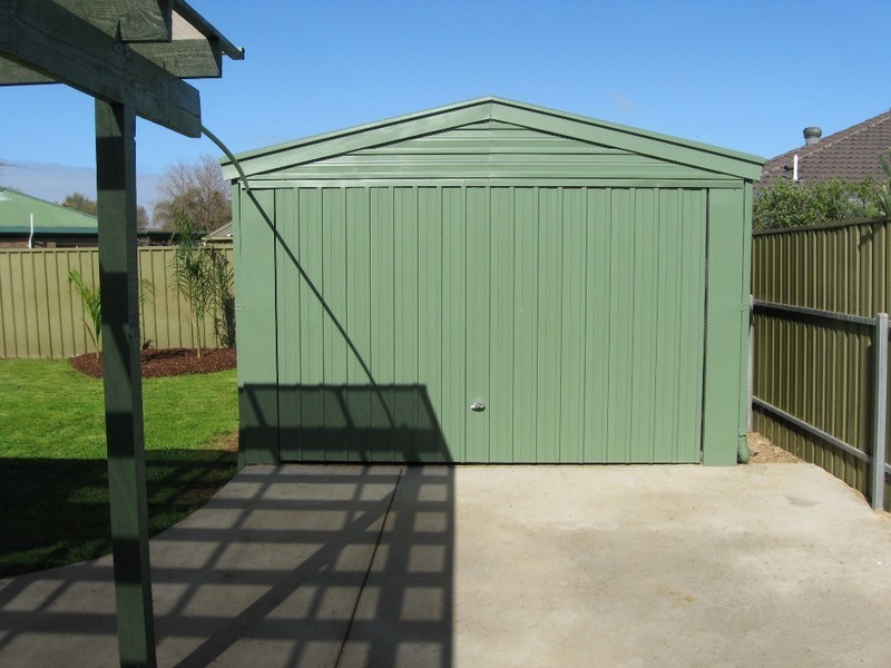 4  McLean Crt, Andrews Farm SA 5114
