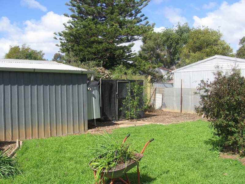 22  Haldane St, Elizabeth Downs SA 5113