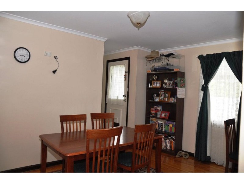 18 Noora Cr, Munno Para SA 5115