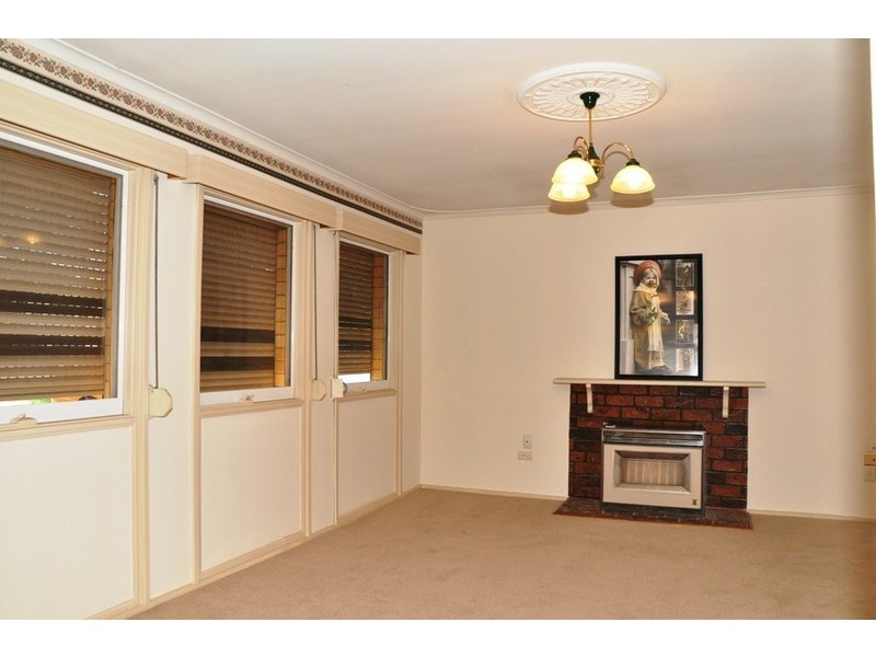 27 Clayson Road, Salisbury East SA 5109