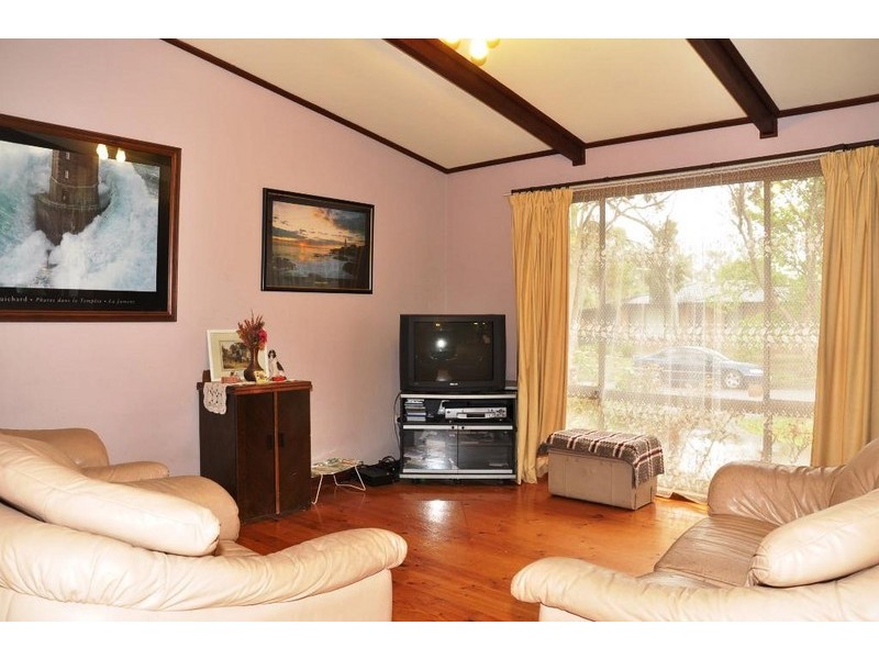 3 Andrew Ave, Salisbury East SA 5109