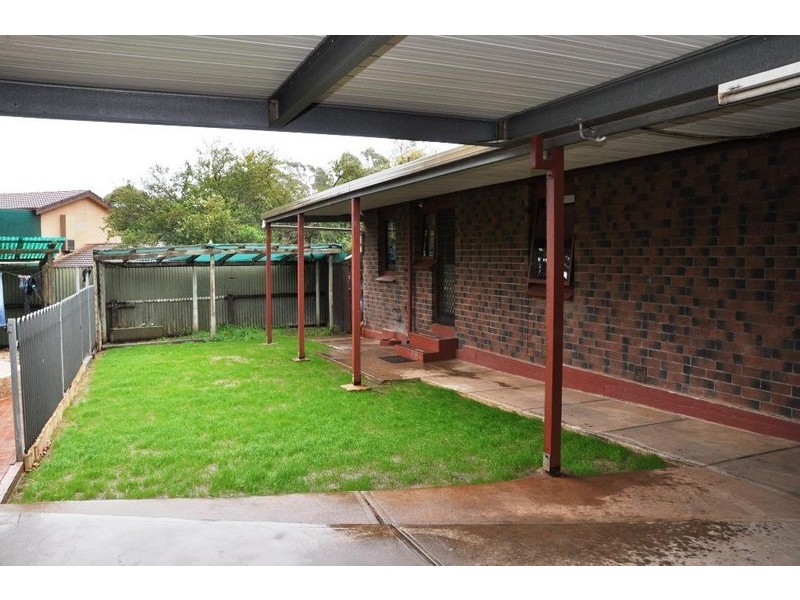3 Andrew Ave, Salisbury East SA 5109
