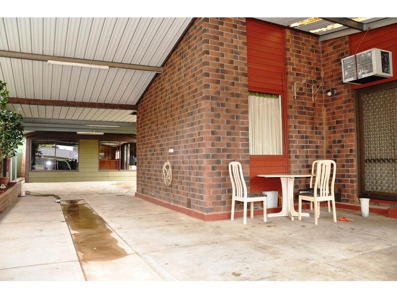 3 Andrew Ave, Salisbury East SA 5109