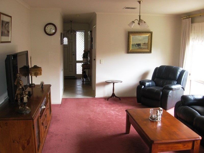 12 Chatswood Way, Salisbury Park SA 5109