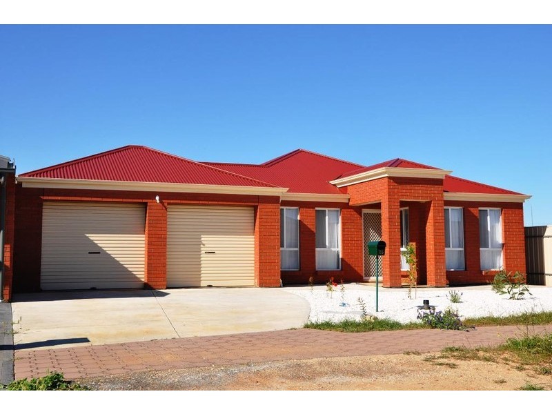 25 Banff St, Burton SA 5110