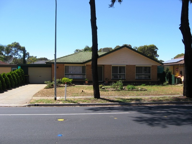 9 Poplar Rd, Paralowie SA 5108