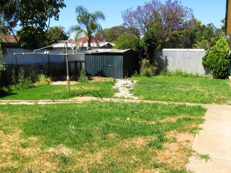 9 Poplar Rd, Paralowie SA 5108