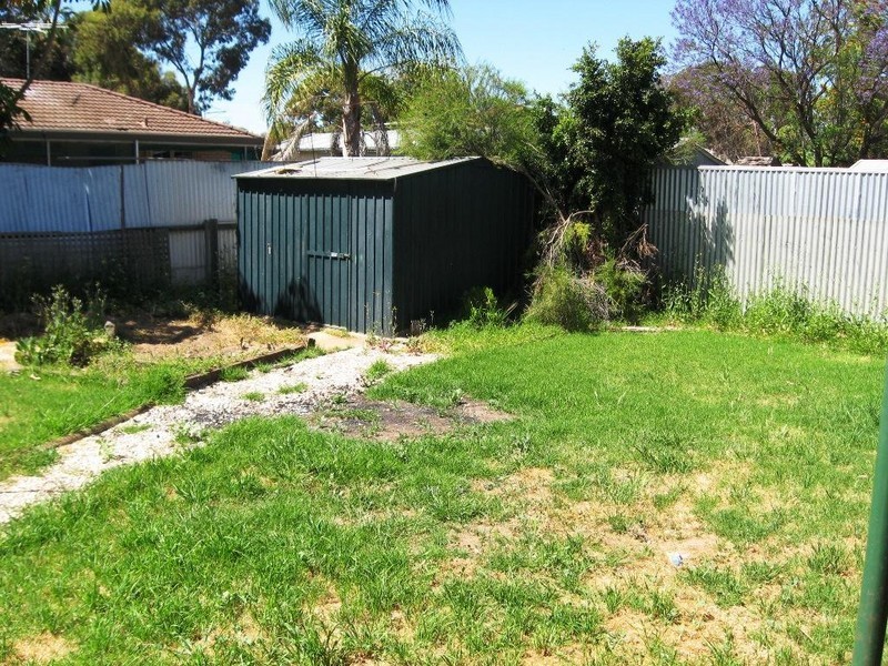 9 Poplar Rd, Paralowie SA 5108