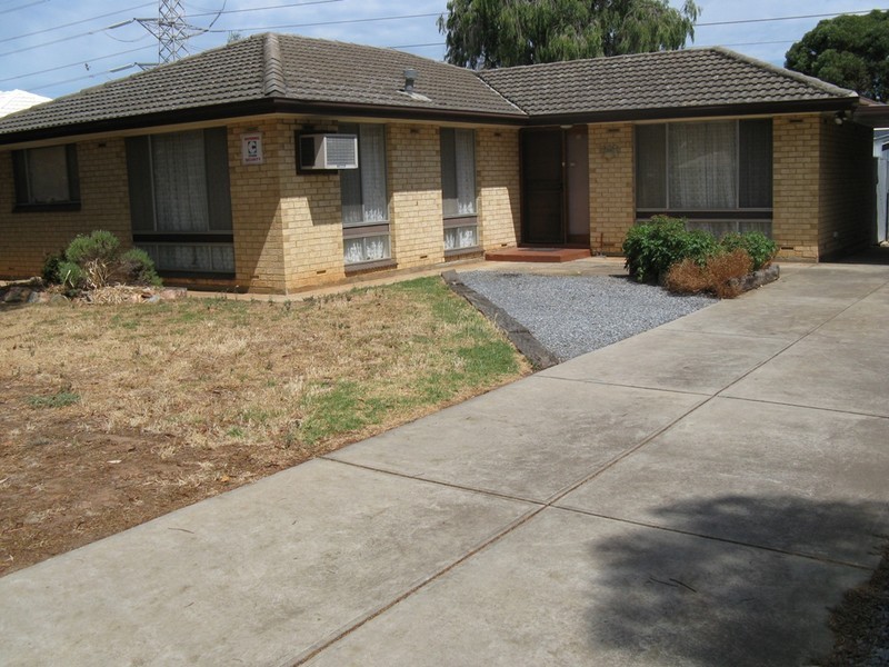 13 Eucalypt Ave, Salisbury SA 5108