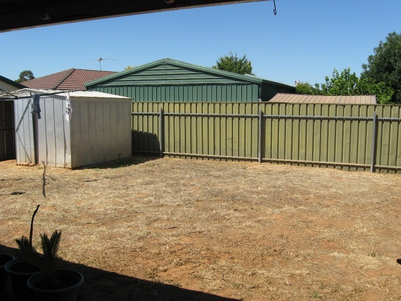 5 Pyrus Cres, Andrews Farm SA 5114