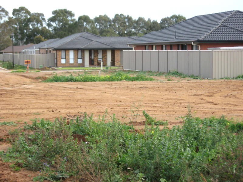 7 Carmine Court, Parafield Gardens SA 5107