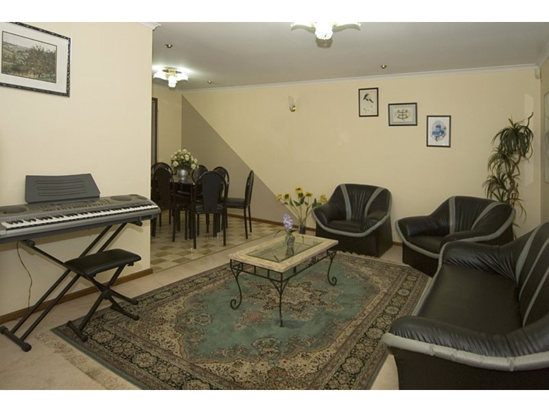 7 Larkins Road, Salisbury Downs SA 5108