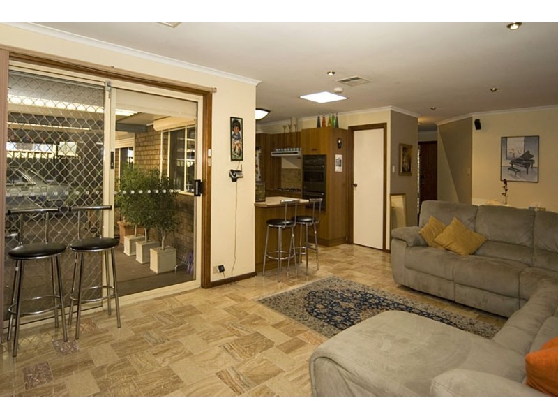 7 Larkins Road, Salisbury Downs SA 5108