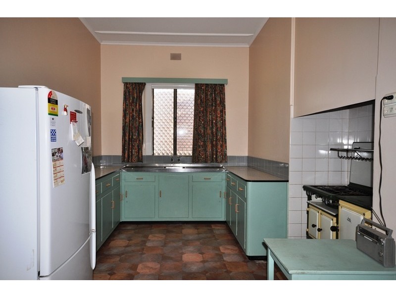 26 Ebor Avenue, Mile End SA 5031