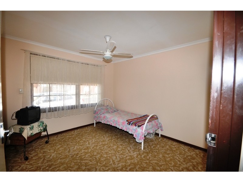 1 Rhus Avenue, Parafield Gardens SA 5107
