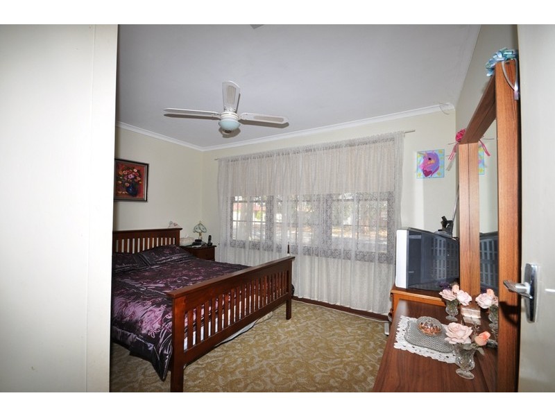 1 Rhus Avenue, Parafield Gardens SA 5107