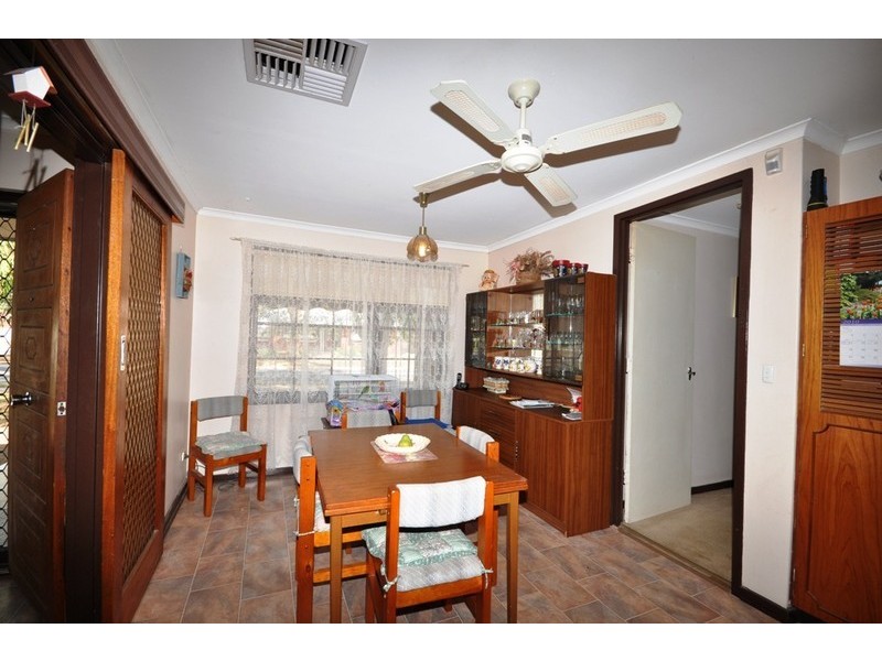 1 Rhus Avenue, Parafield Gardens SA 5107