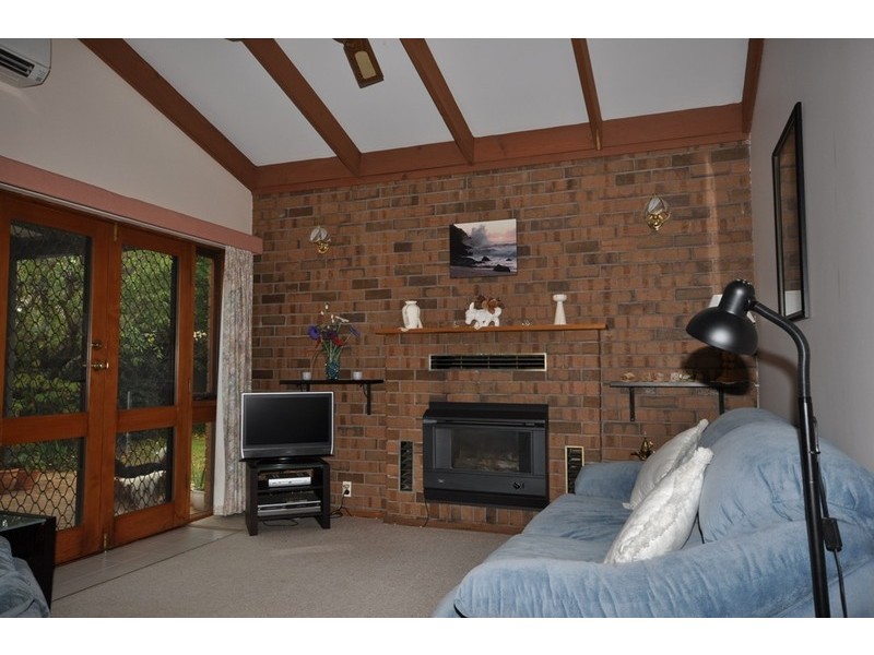 434 Whites Road quiet end, Parafield Gardens SA 5107