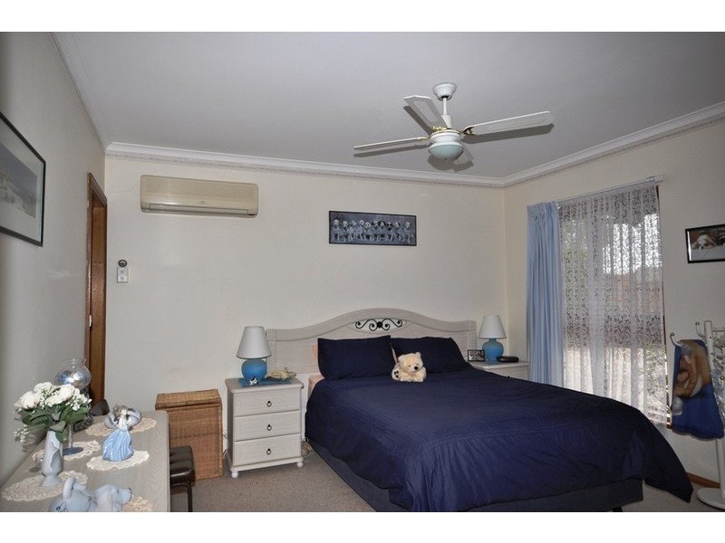 434 Whites Road quiet end, Parafield Gardens SA 5107