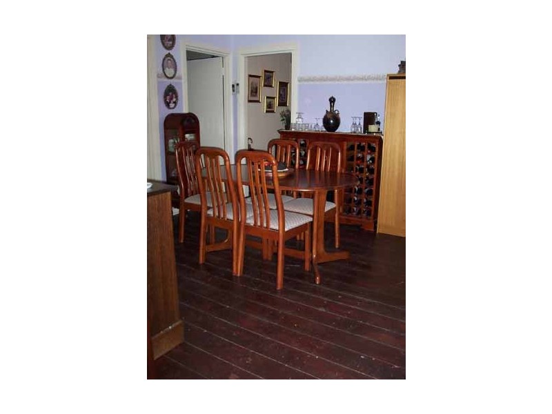 24 Hogarth Road, Elizabeth South SA 5112