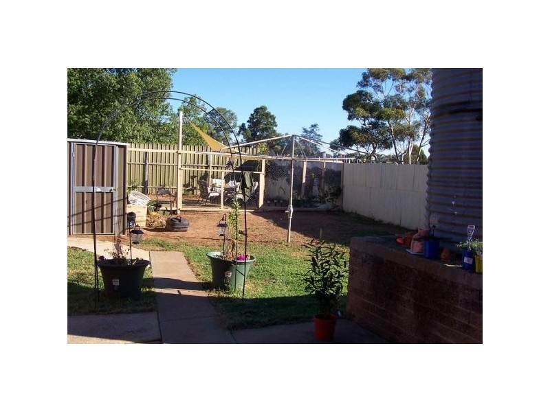 24 Hogarth Road, Elizabeth South SA 5112