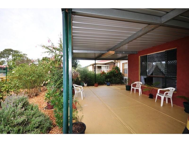 24 Hogarth Road, Elizabeth South SA 5112